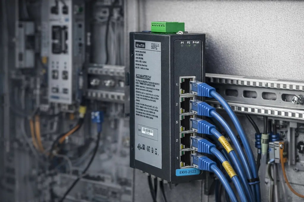 Infraestructura IIoT con switch&nbsp;industrial